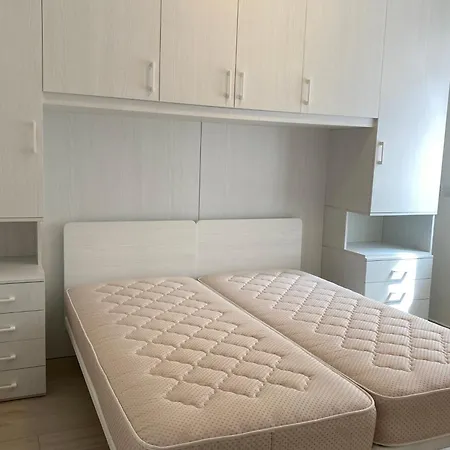 Le Casine Di 체르비아